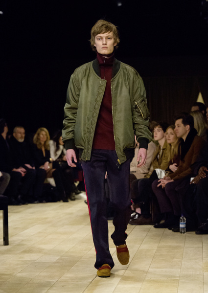 Burberry Menswear January 2016 Collection - Look 17