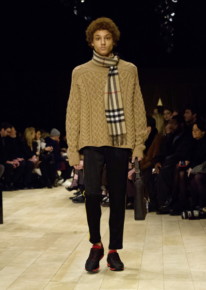 Burberry Menswear January 2016 Collection - Look 27