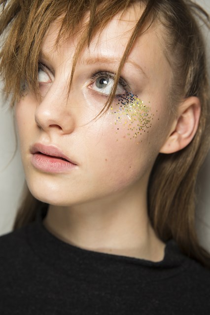 Make up glitterato per Burberry