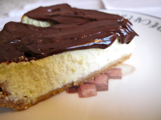 Cheesecake di California Bakery